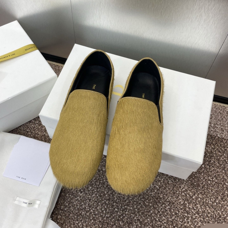 Other flat shoes